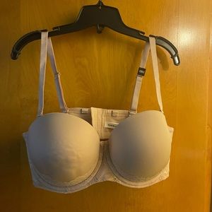 Brand new 42D Bra